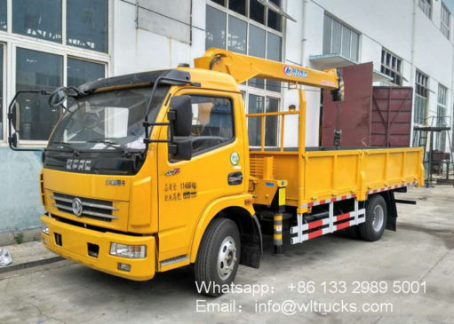 Dongfeng 5 ton Straight arm truck mounted crane