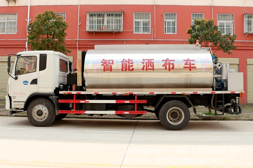 12 ton Smart asphalt spray truck