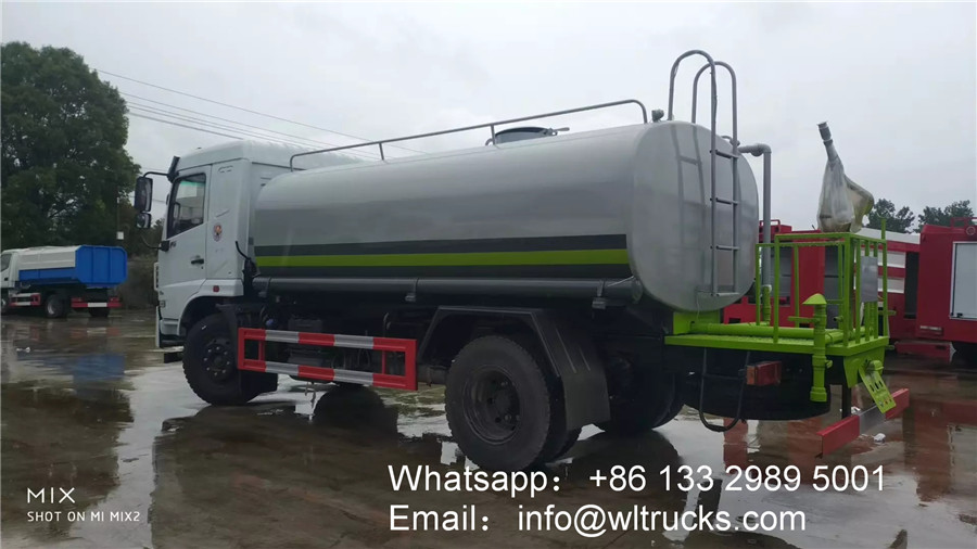 12000 liter water tank truck picture