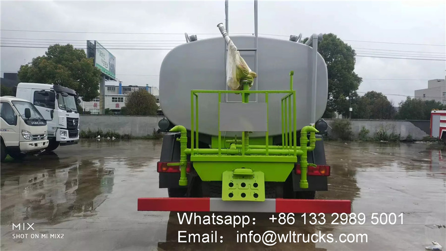 12000 liter water truck picture