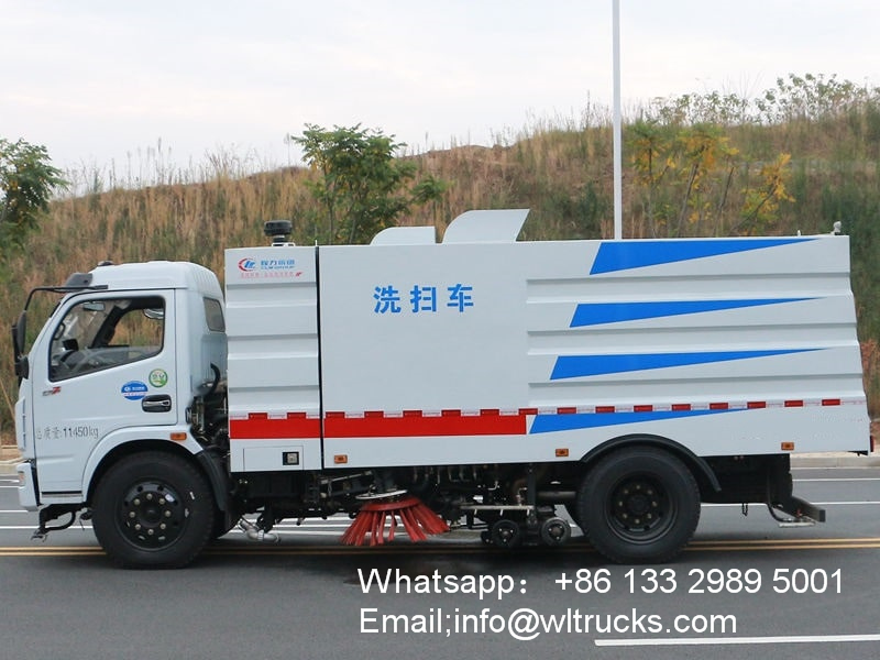 7ton High pressure cleaning road sweeper
