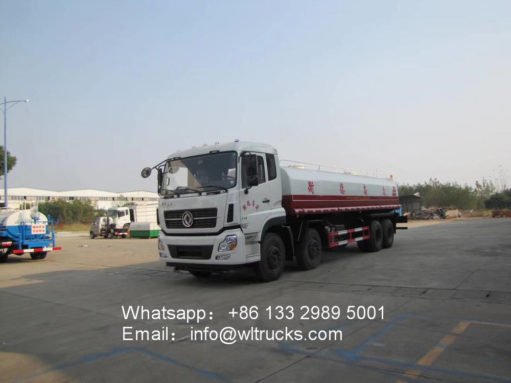 8x4 DongFeng water tank truck