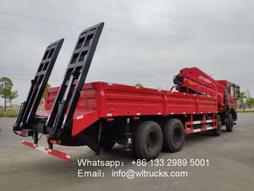 8x4 Dongfeng big crane truck