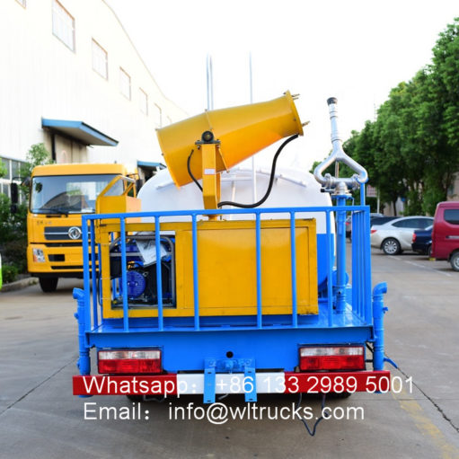 Dongfeng 5000 liter Fog cannon truck