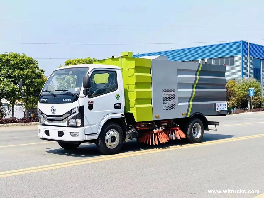 Dongfeng Duolika D6 Euro VI road sweeper truck evaluation of the cab