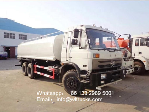 10 wheel Dongfeng 5000 gallon water delivery trucks