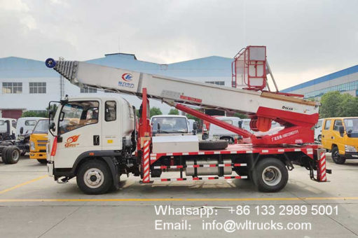 HOWO ladder lift truck