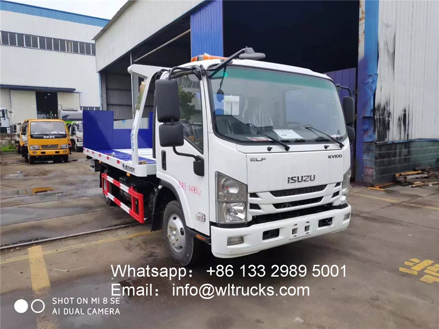 ISUZU 4 ton Wrecker tow truck picture