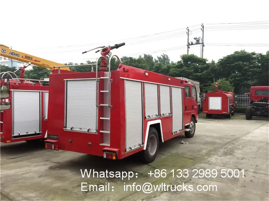 ISUZU 700P 5 ton water tank Fire fighting truck