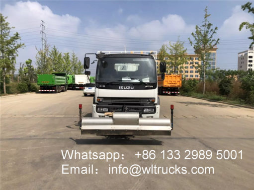 ISUZU high pressure cleaning truck