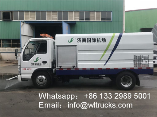 ISUZU washing truck