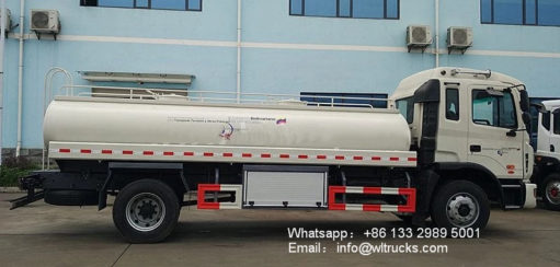 JAC 3000 gallon water truck