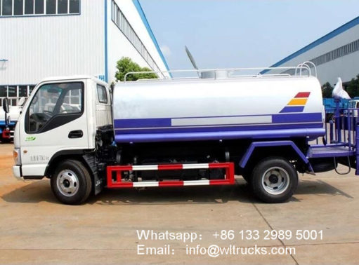 JAC water truck