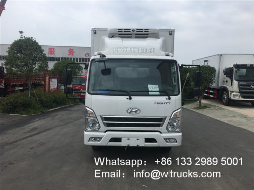 Korea Hyundai 14ft 3 ton refrigerated trucks