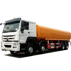 Sinotruk howo 8x4 30 ton water tanker truck