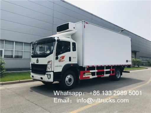 Sinotruk howo 10 ton to 12ton refrigerator trucks