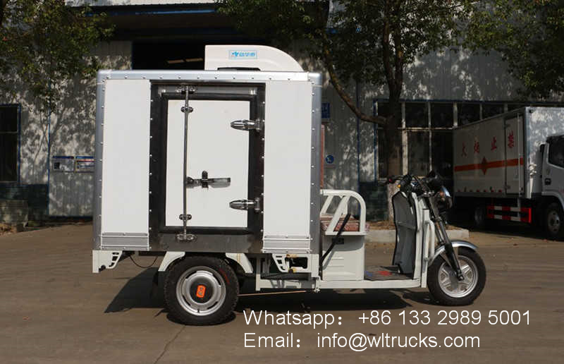 Three wheeler electric refrigerated truck