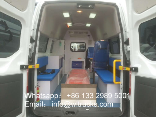 Transit transfer ambulance
