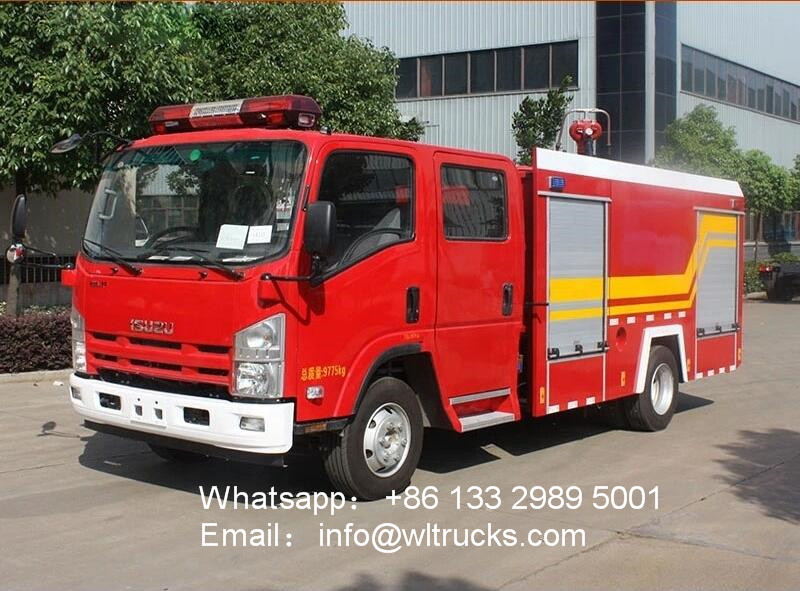 ISUZU ELF 700P 5000liter fire fighting vehicles