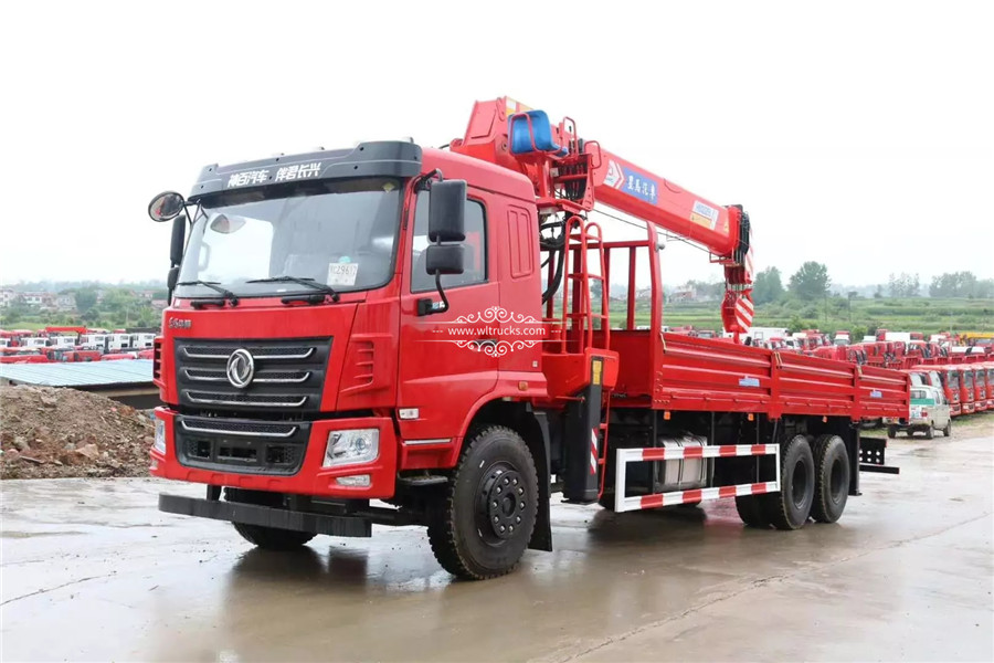 10 wheel 14 ton truck with crane