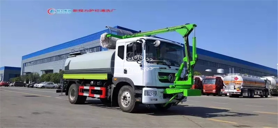 12 ton Tunnel cleaning truck