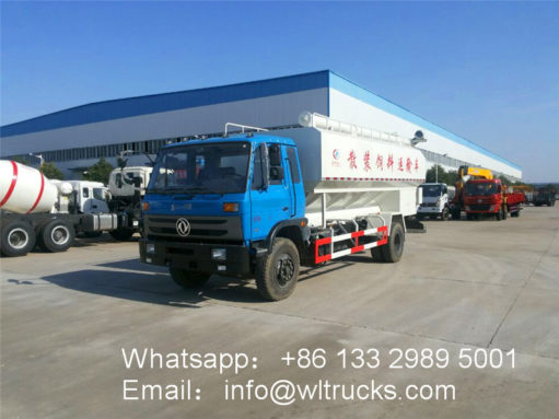 Dongfeng 10 ton to 12 ton bulk feed discharge truck