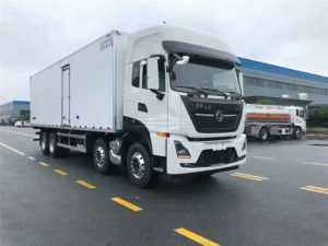 12 wheel Dongfeng Tianlong fridge van box truck