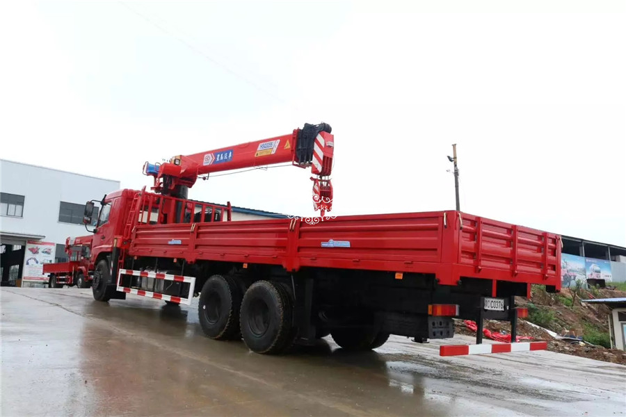 14 ton crane truck