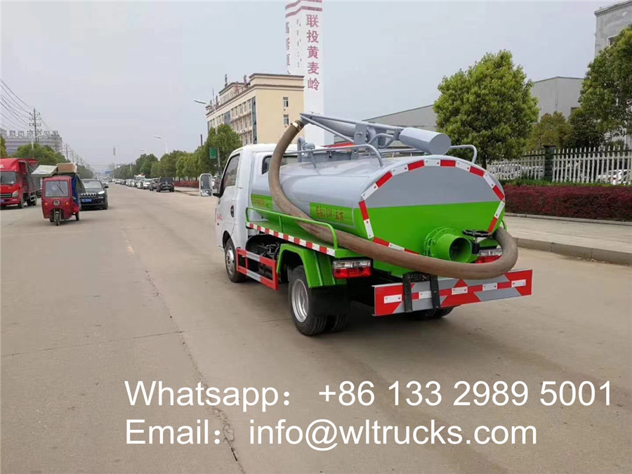 2500liters Toilet suction truck