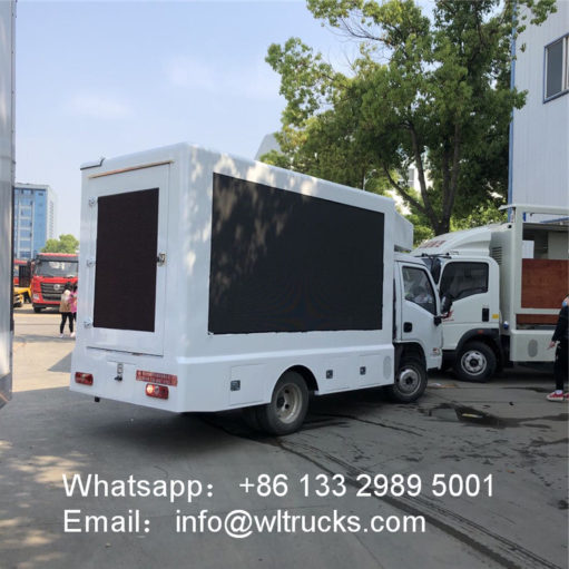 4X2 Yuejin Led billboard truck