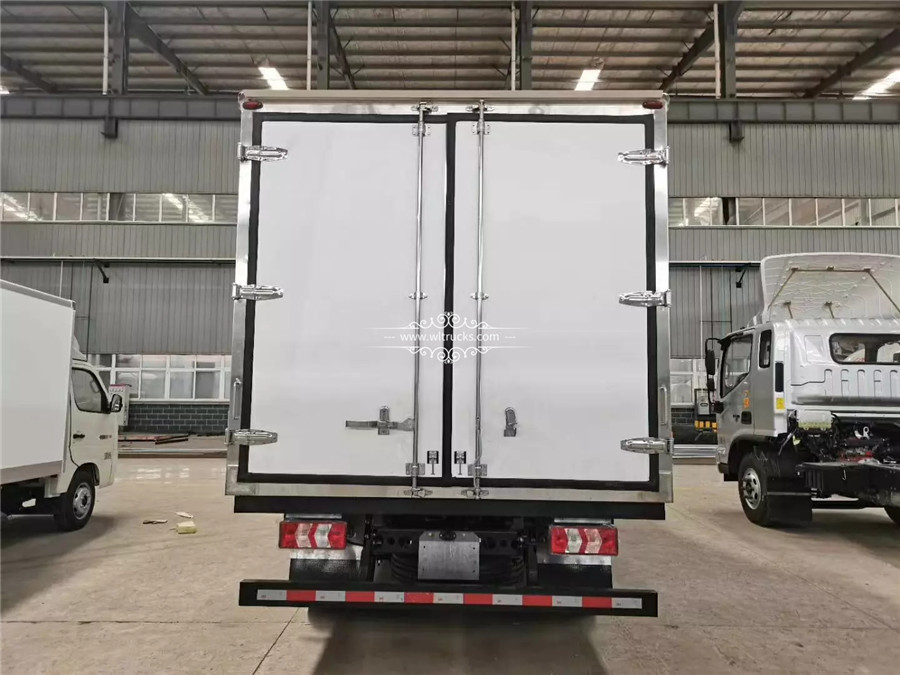 5 ton JAC freezer trucks