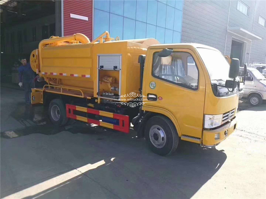 5 tons Cleaning sewage suction truck