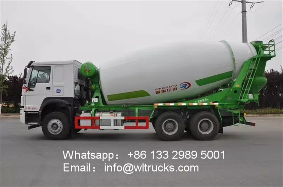 6x4 Sinotruk Howo 14m3 Concrete mixer truck