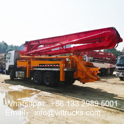 6x4 Sinotruk Howo concrete pump truck