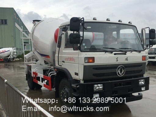 Dongfeng 7cbm concrete mixer vehicle