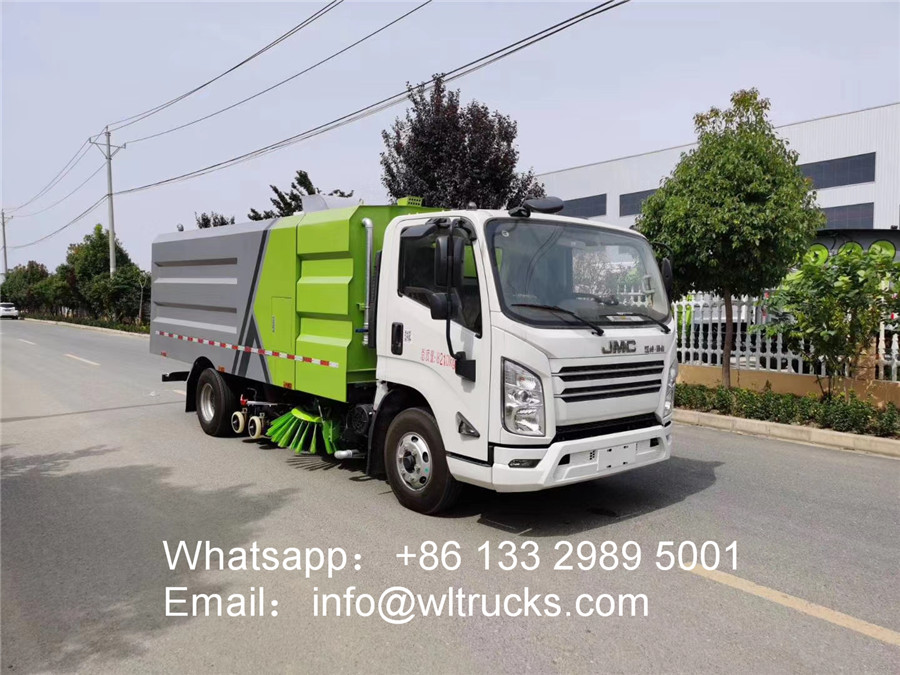 8 ton washing road sweeper truck