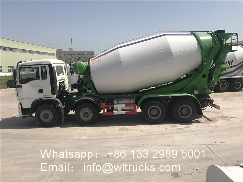 8x4 HOWO 16m3 18m3 Concrete mixer truck