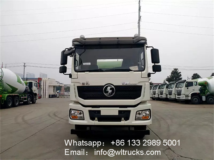 8x4 Shacman 18m3 Cement mixer truck