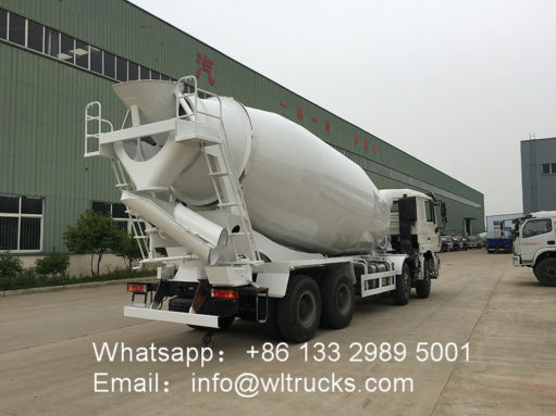 8x4 Shacman mixer truck