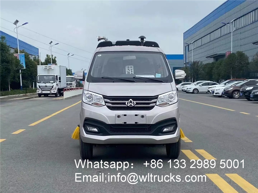 Changan small gasoline 2m3 street sweeper truck