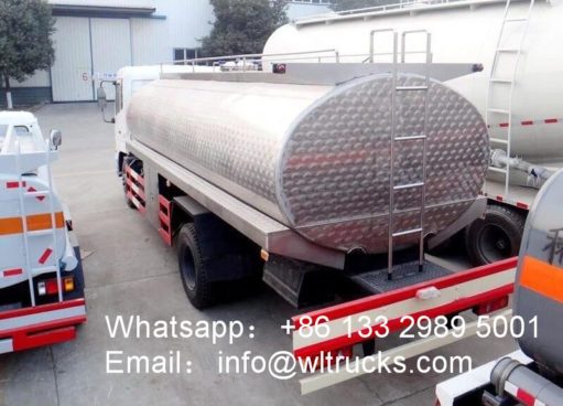 Dongfeng Insulated Milk Tank truck