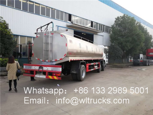 Dongfeng Stainless Steel milk transport truck