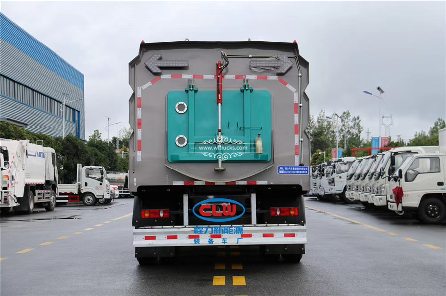 Electric road washing truck