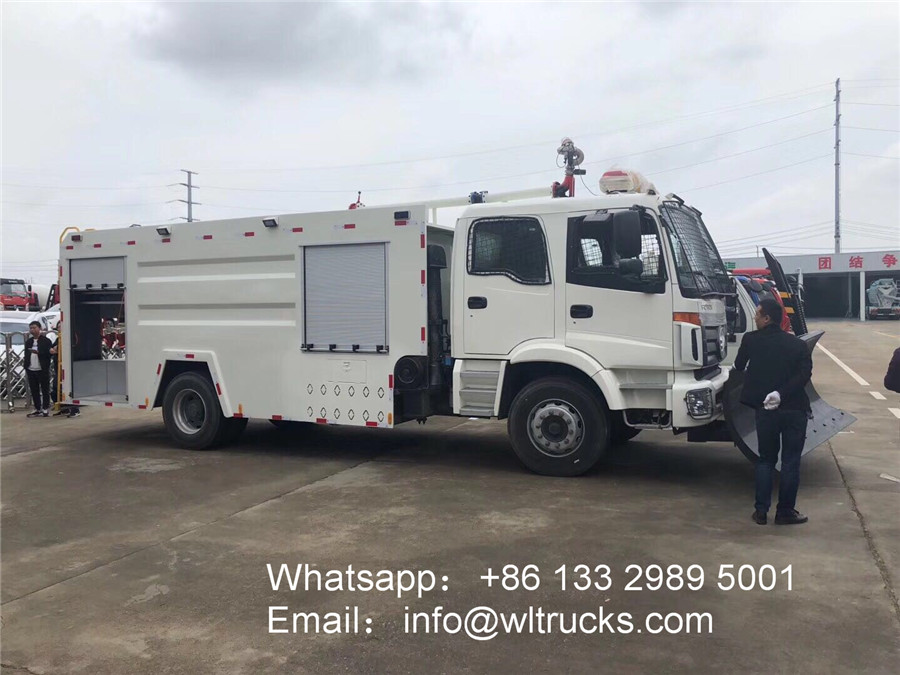 Foton Auman Water fire truck with snow shovel