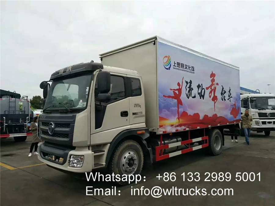 Foton Ruiwo 6.8m mobile stage truck