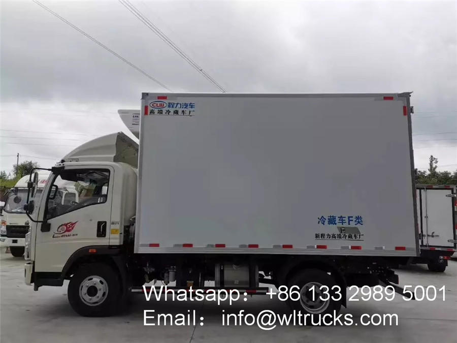 HOWO 6 ton Refrigerated truck