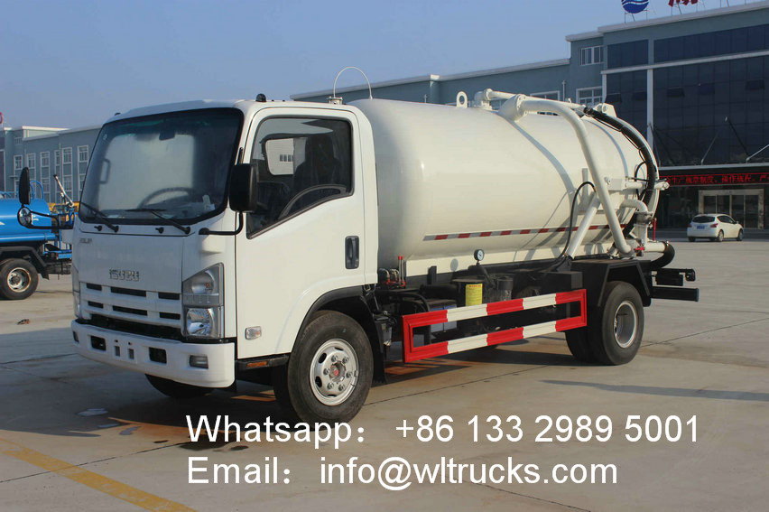 ISUZU 10000L sewage suction truck