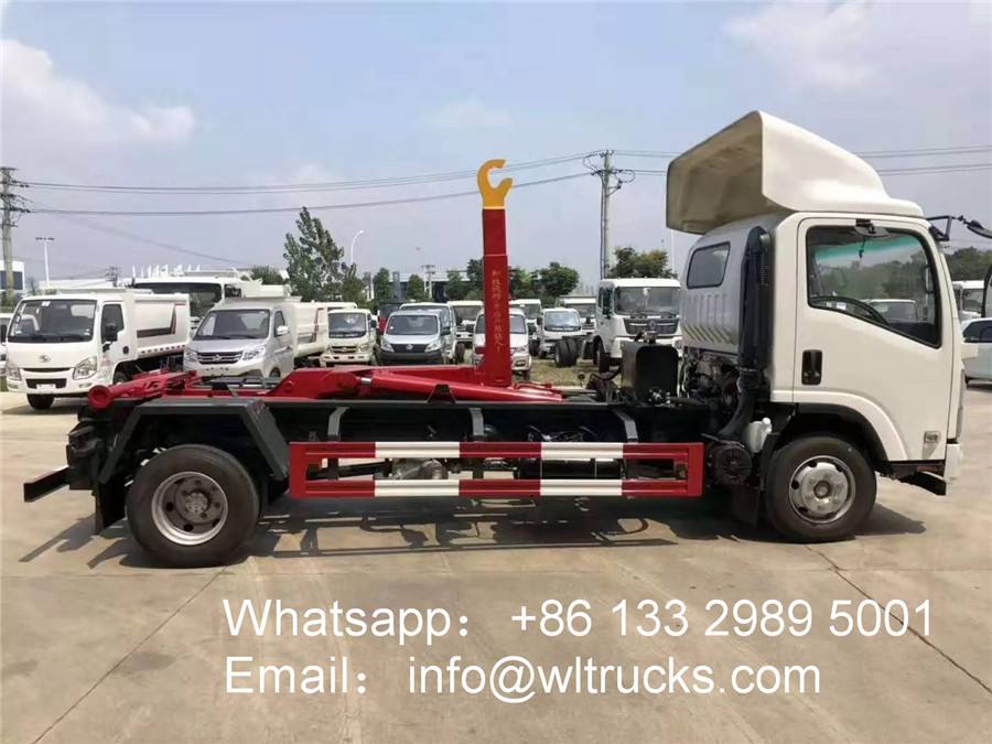 ISUZU 6 ton to 8 ton Hook arm garbage 