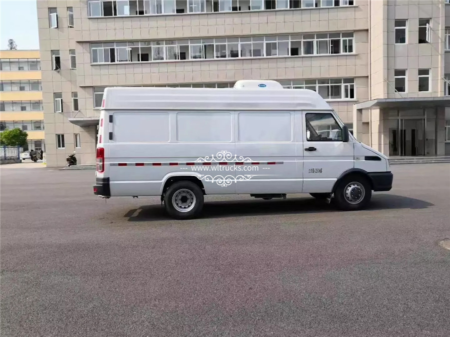 Iveco cooling truck