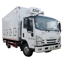 Japan ISUZU chick Poultry Transportation truck